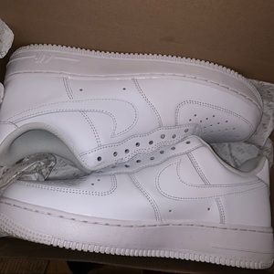 White low-top forces